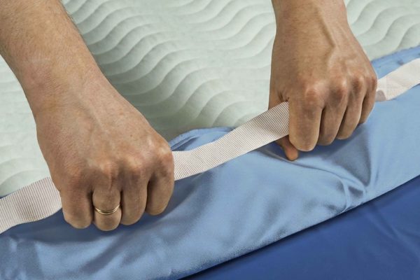 Absorbuojantis daugkartinis paklotas su rankenomis 80x90 cm