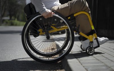 Kaip pasirinkti tinkamą neįgaliojo vežimėlio dydį?